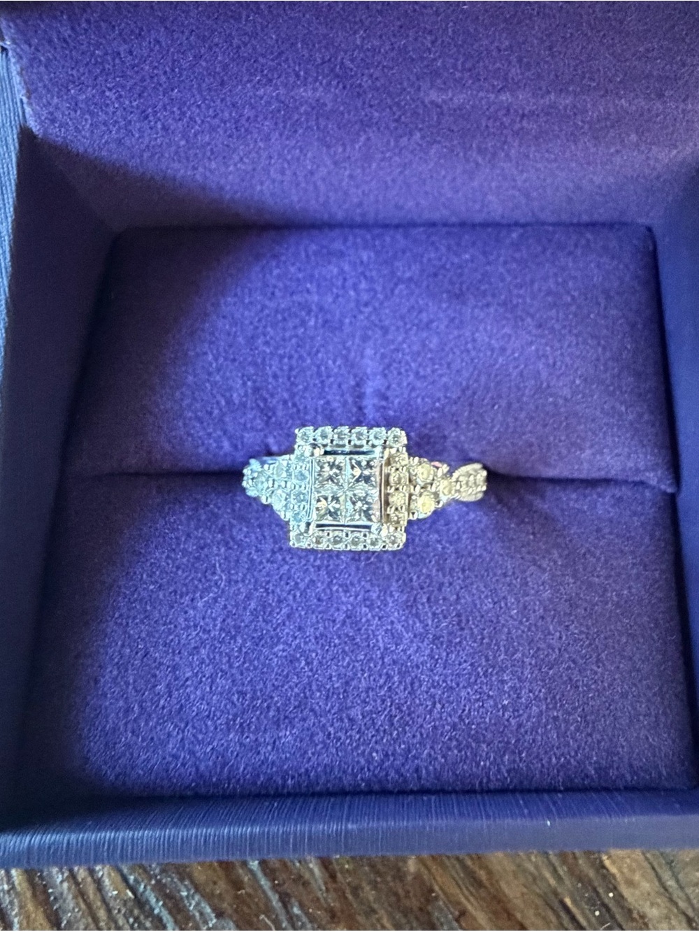 Elegant Square 1 KT Diamond Ring - White Gold
